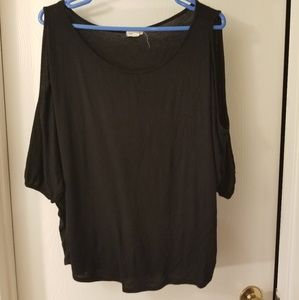 Zerana outfitters cold shoulder top